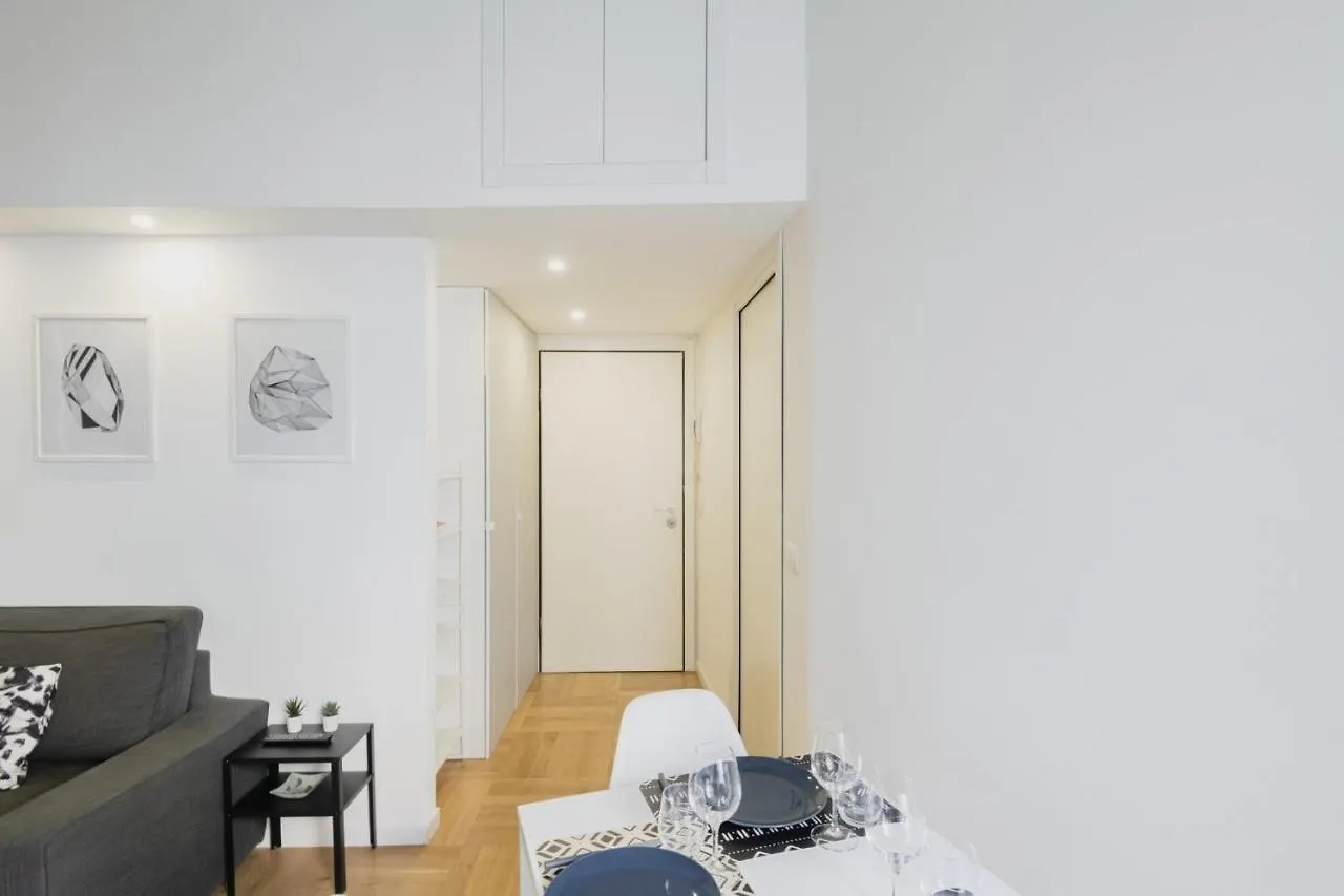 Easylife - Elegante Appartamento Sui Navigli Milan 0*,